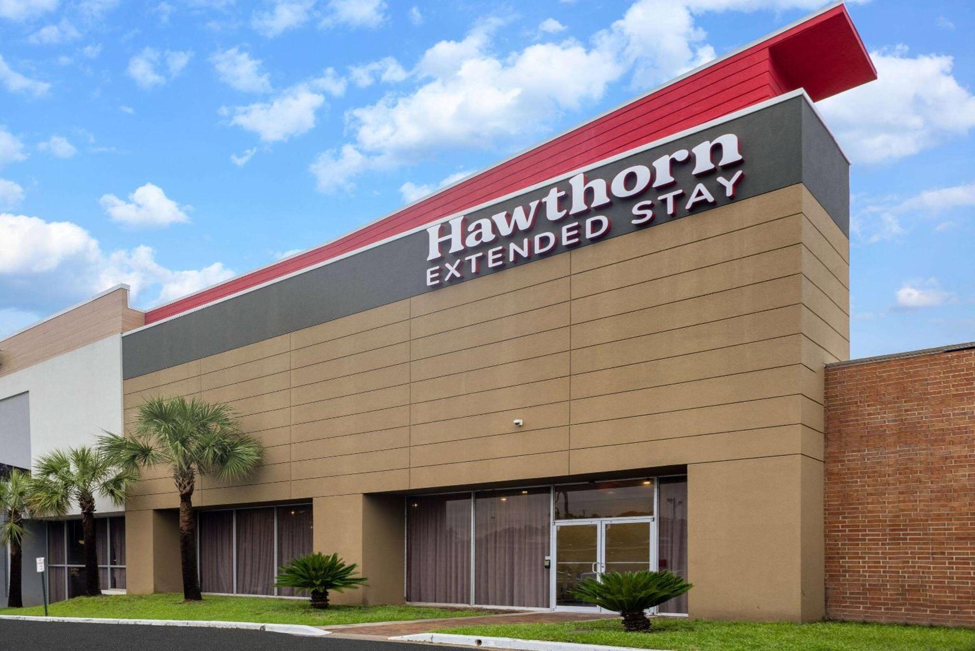 Hawthorn Extended Stay By Wyndham Columbia-Ft Jackson Exterior photo